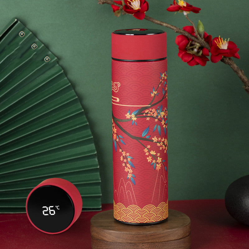 Exotisches Thermoskannendesign mit Temperaturanzeige
